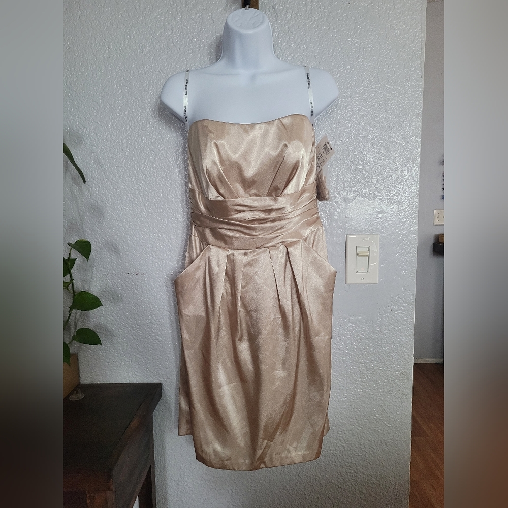 NWT David's Bridal Strapless Champagne Dress Size 8